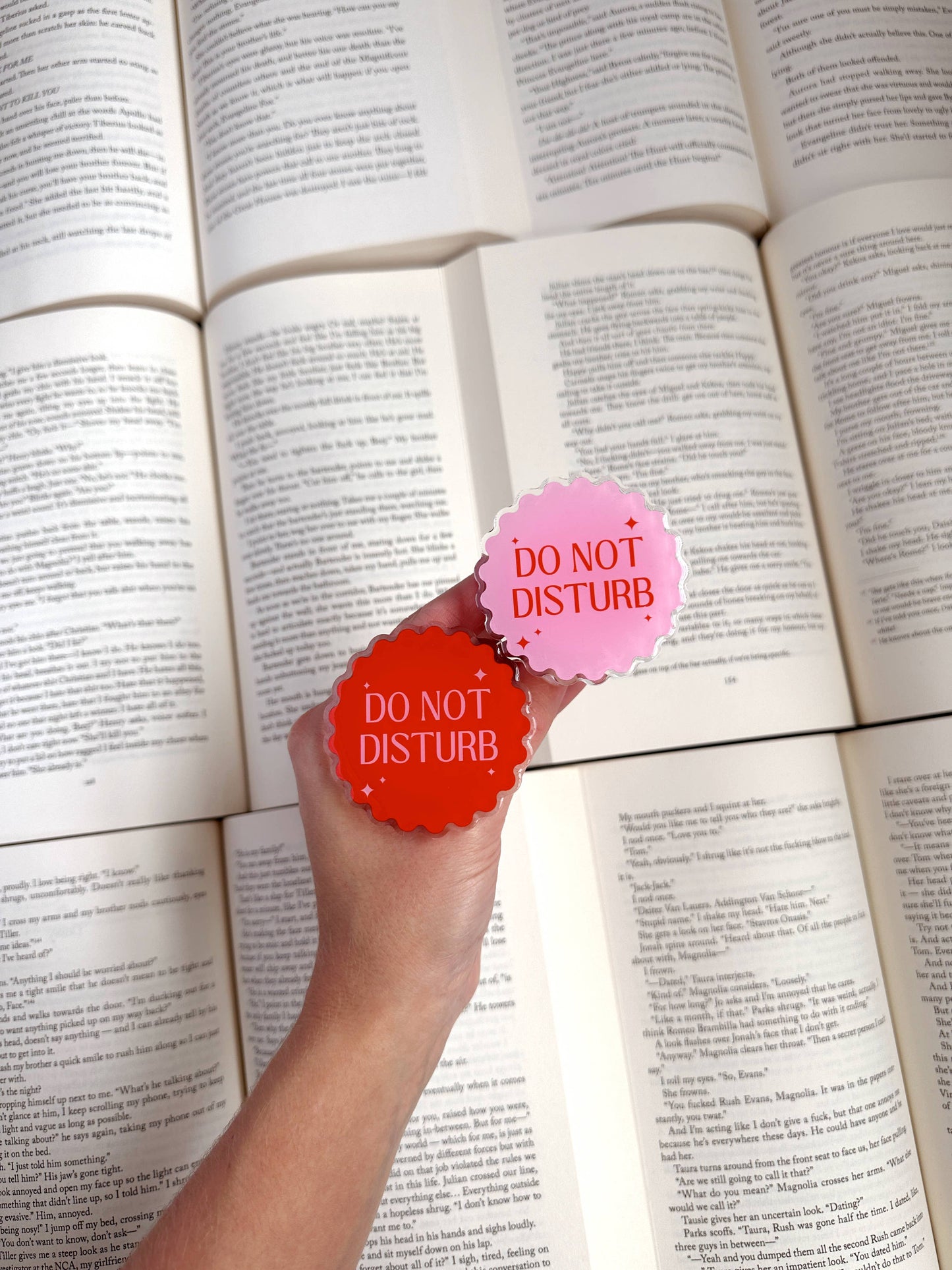 Do Not Disturb - Kindle Grip: Red