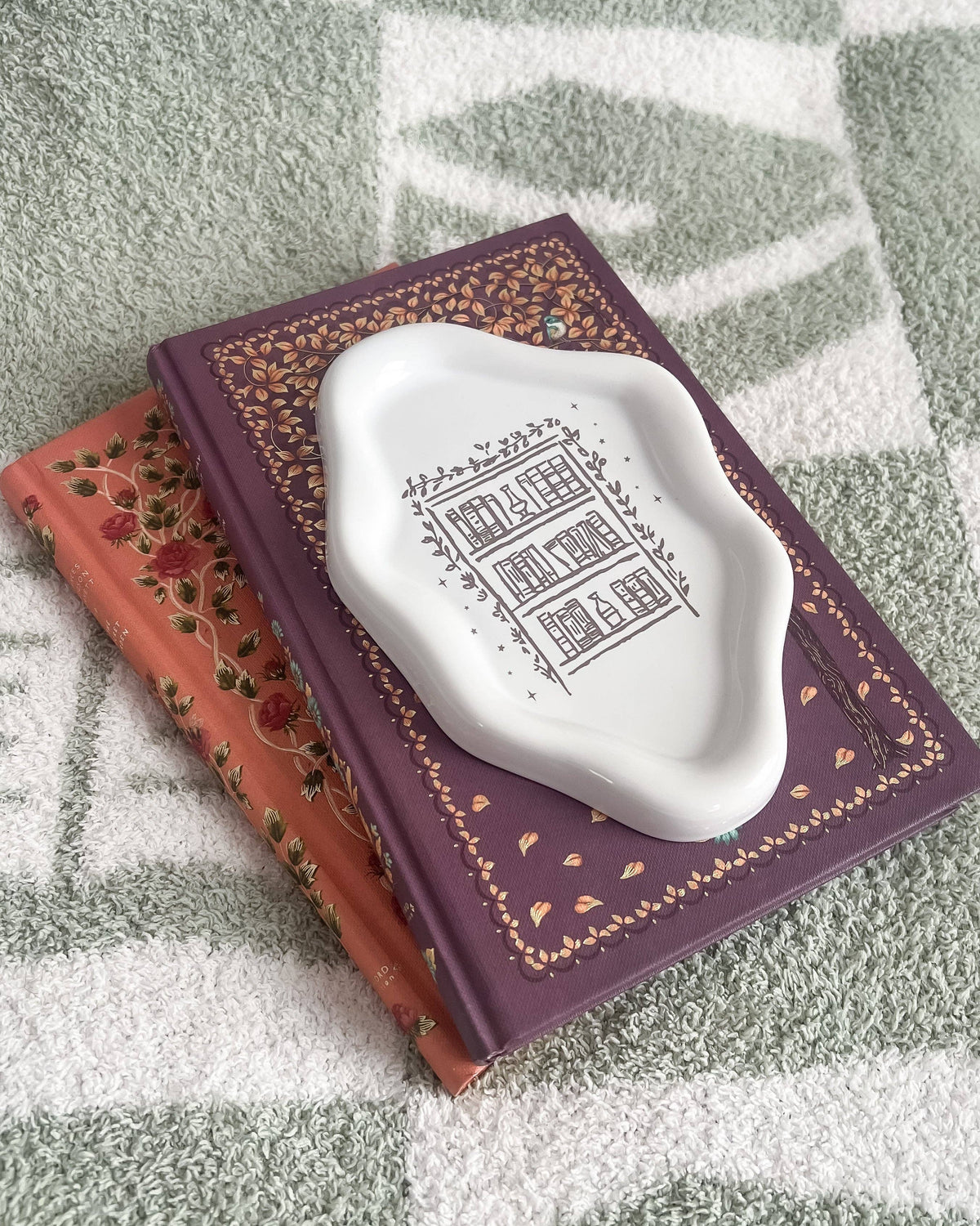 Bookshelf Porcelain Trinket Dish